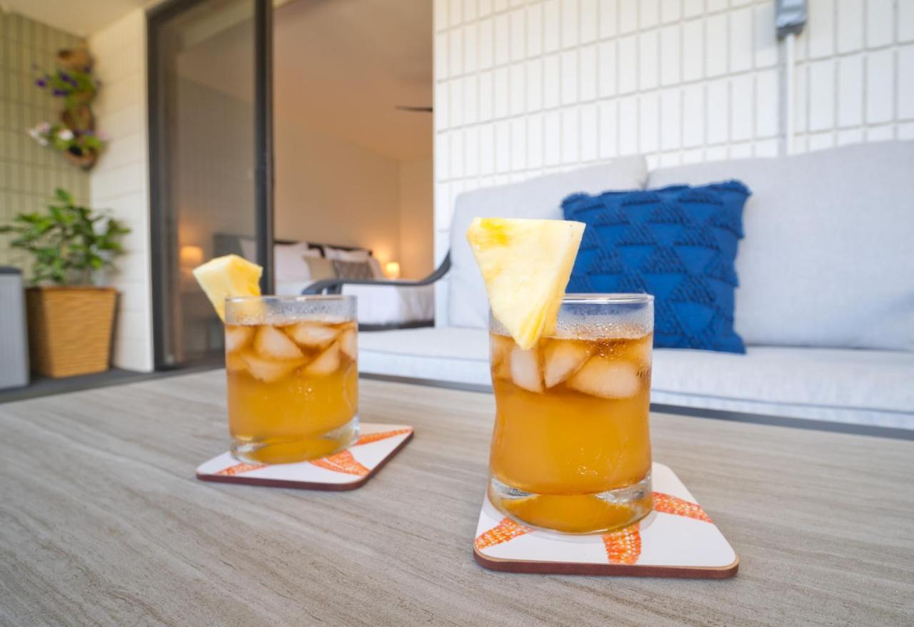 Family Getaway - Lava Room At Magic Sands Beach Kailua-Kona Esterno foto
