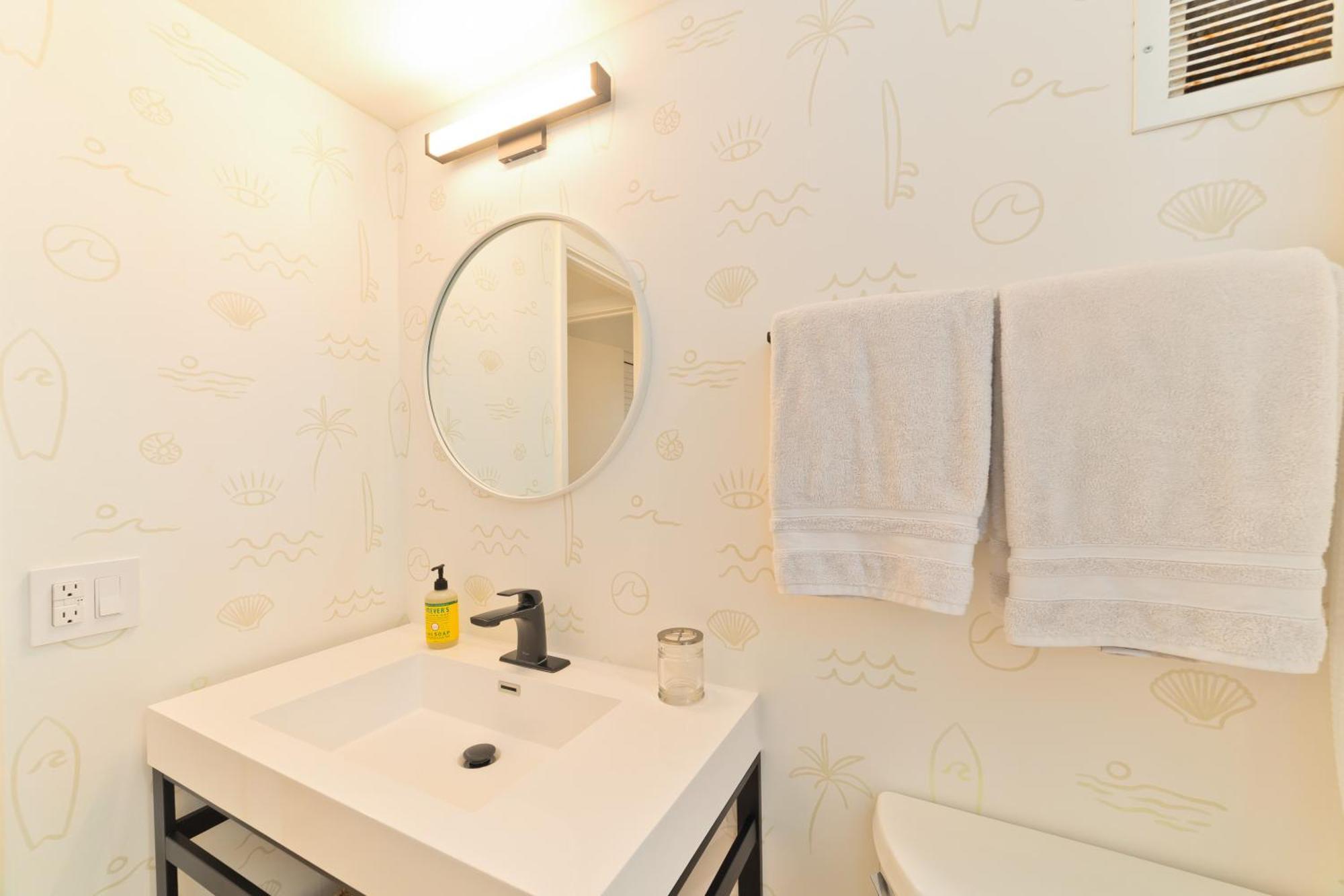 Family Getaway - Lava Room At Magic Sands Beach Kailua-Kona Esterno foto